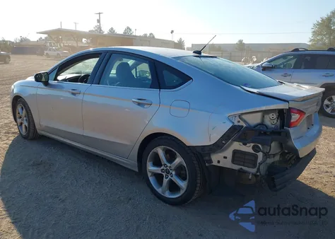 2016 Ford Fusion S z USA, uszkodzony, nr VIN 3FA6P0G76GR368028